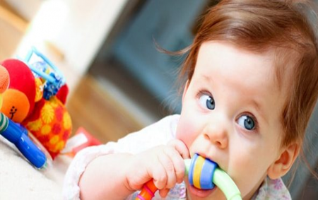 מערכת העיכול של התינוק (קוליק – גזים וטיפים לטיפול)